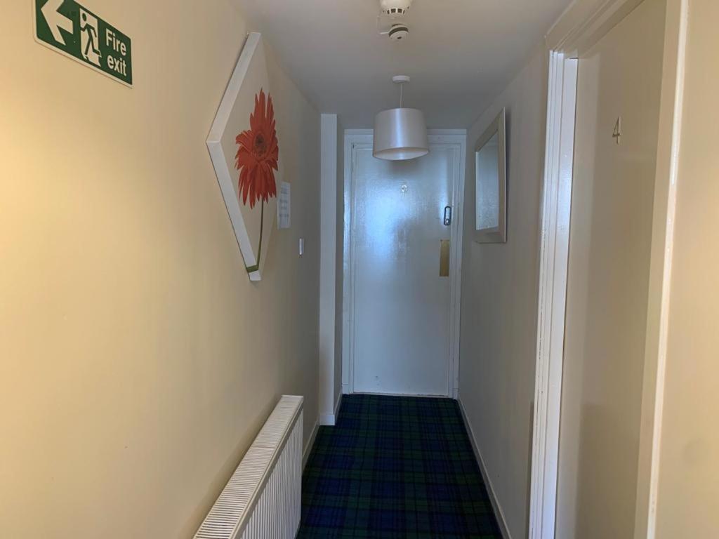 Budget Rooms Inverness Zewnętrze zdjęcie