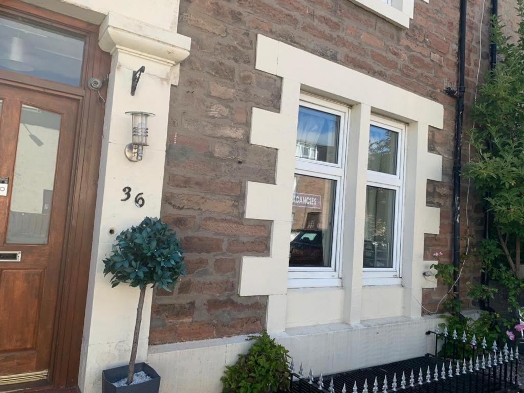 Budget Rooms Inverness Zewnętrze zdjęcie