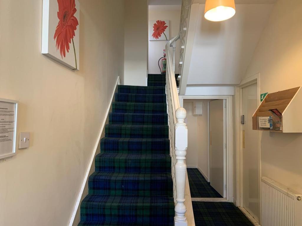 Budget Rooms Inverness Zewnętrze zdjęcie