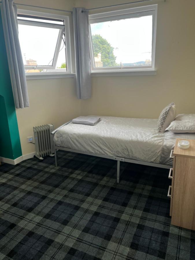 Budget Rooms Inverness Zewnętrze zdjęcie