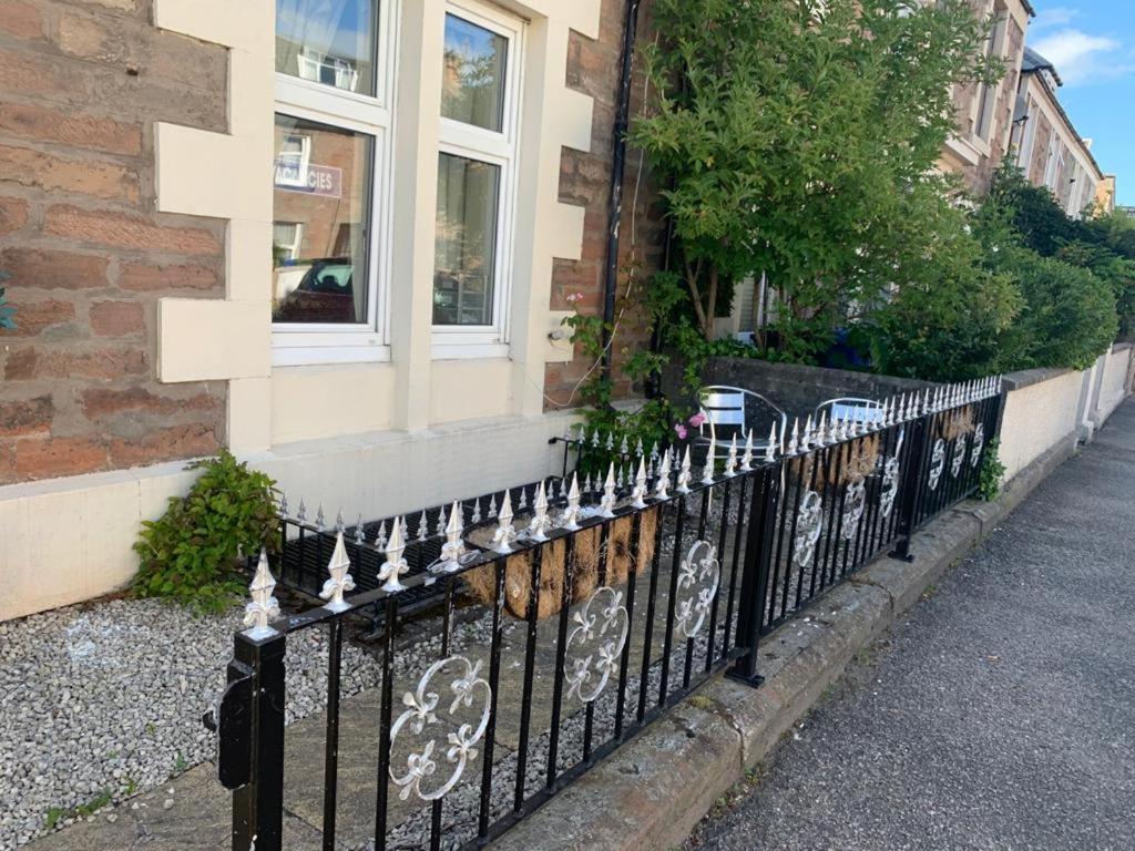 Budget Rooms Inverness Zewnętrze zdjęcie