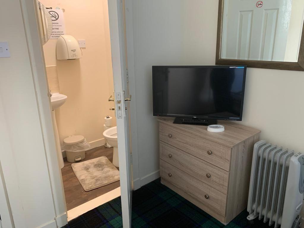 Budget Rooms Inverness Zewnętrze zdjęcie