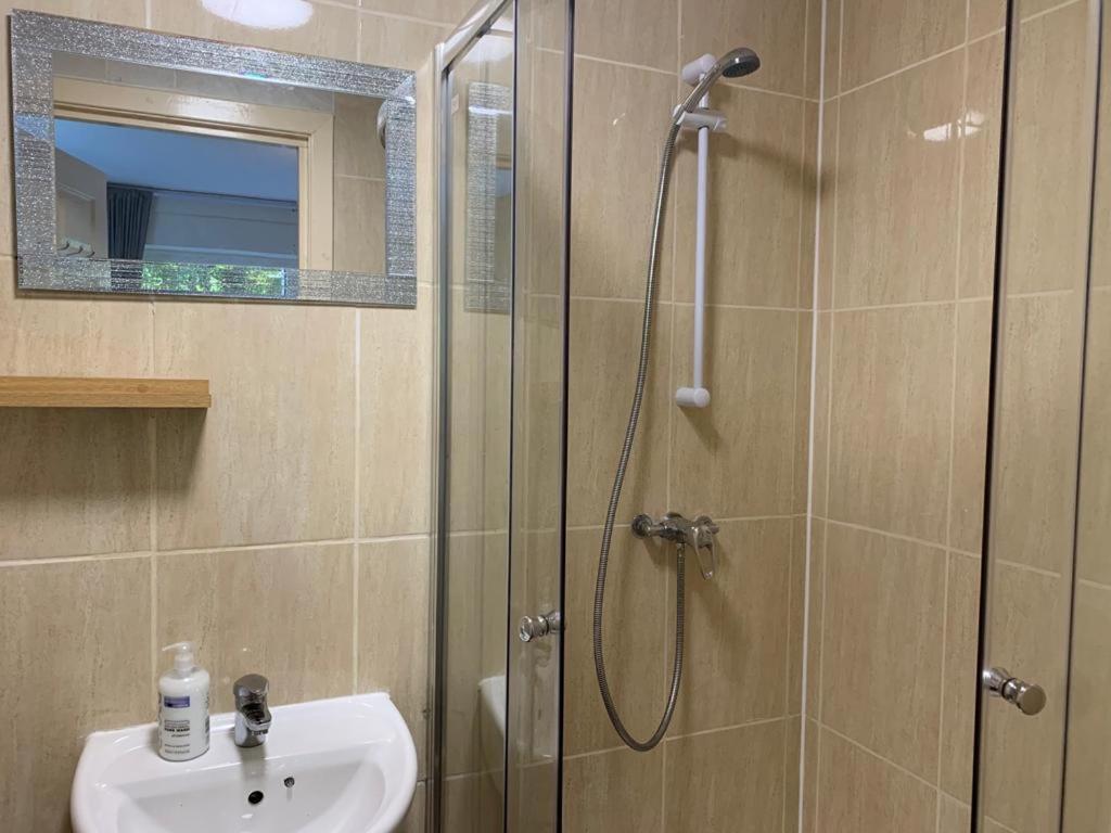 Budget Rooms Inverness Zewnętrze zdjęcie