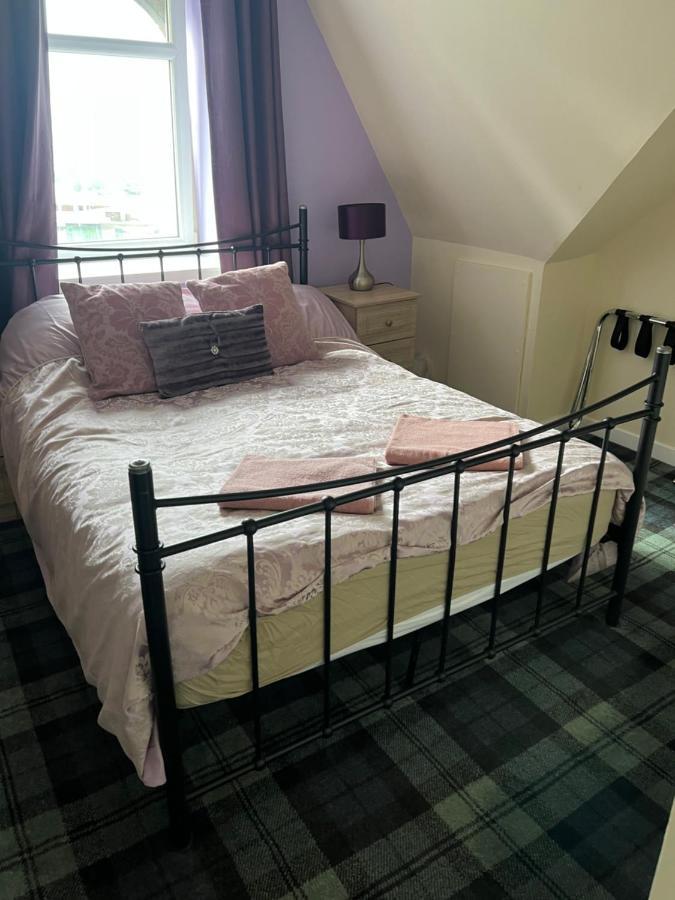 Budget Rooms Inverness Zewnętrze zdjęcie