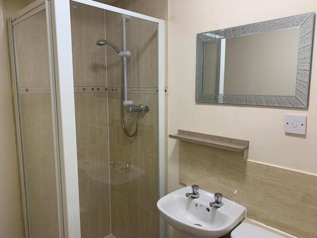 Budget Rooms Inverness Zewnętrze zdjęcie