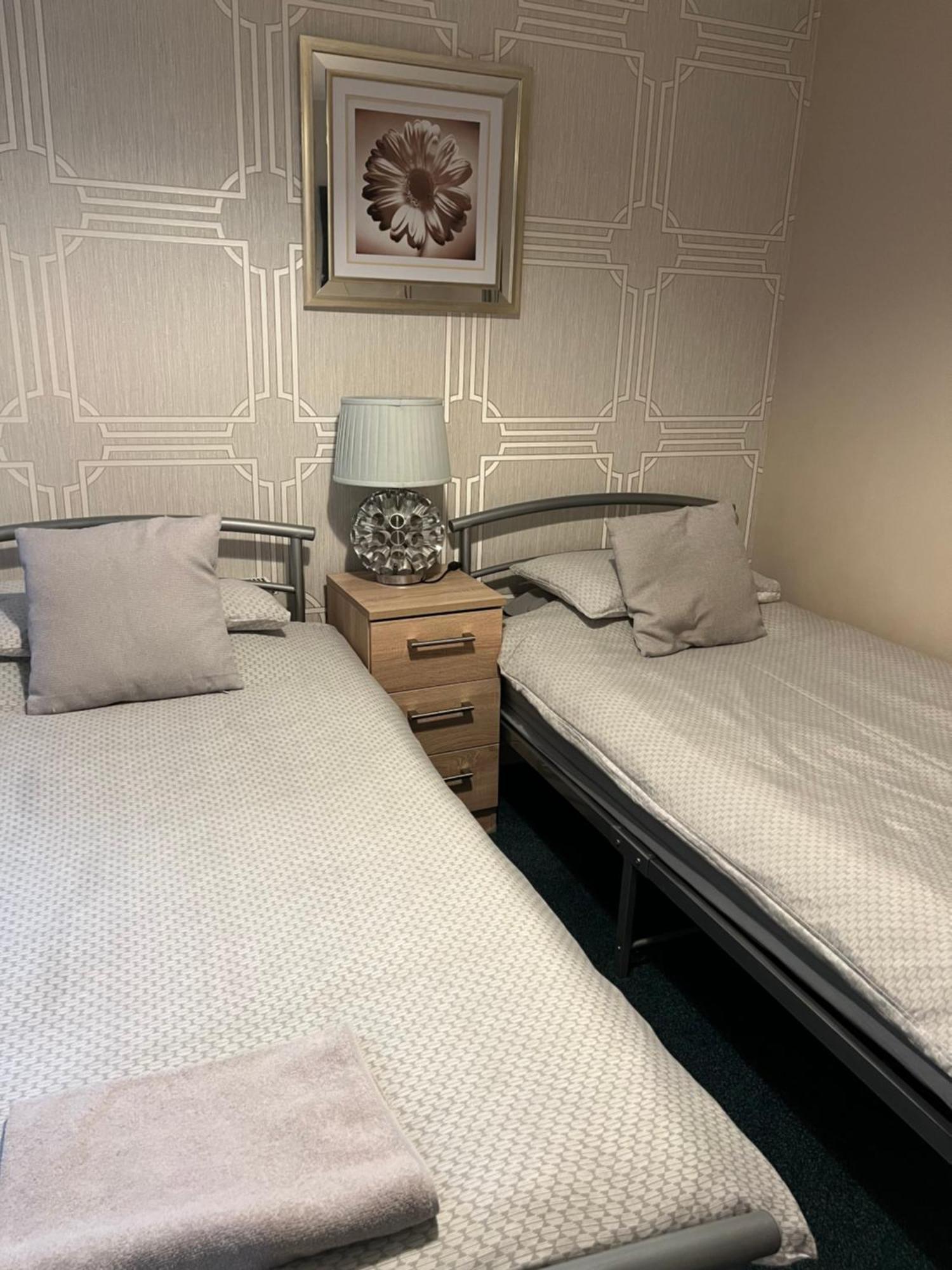 Budget Rooms Inverness Zewnętrze zdjęcie