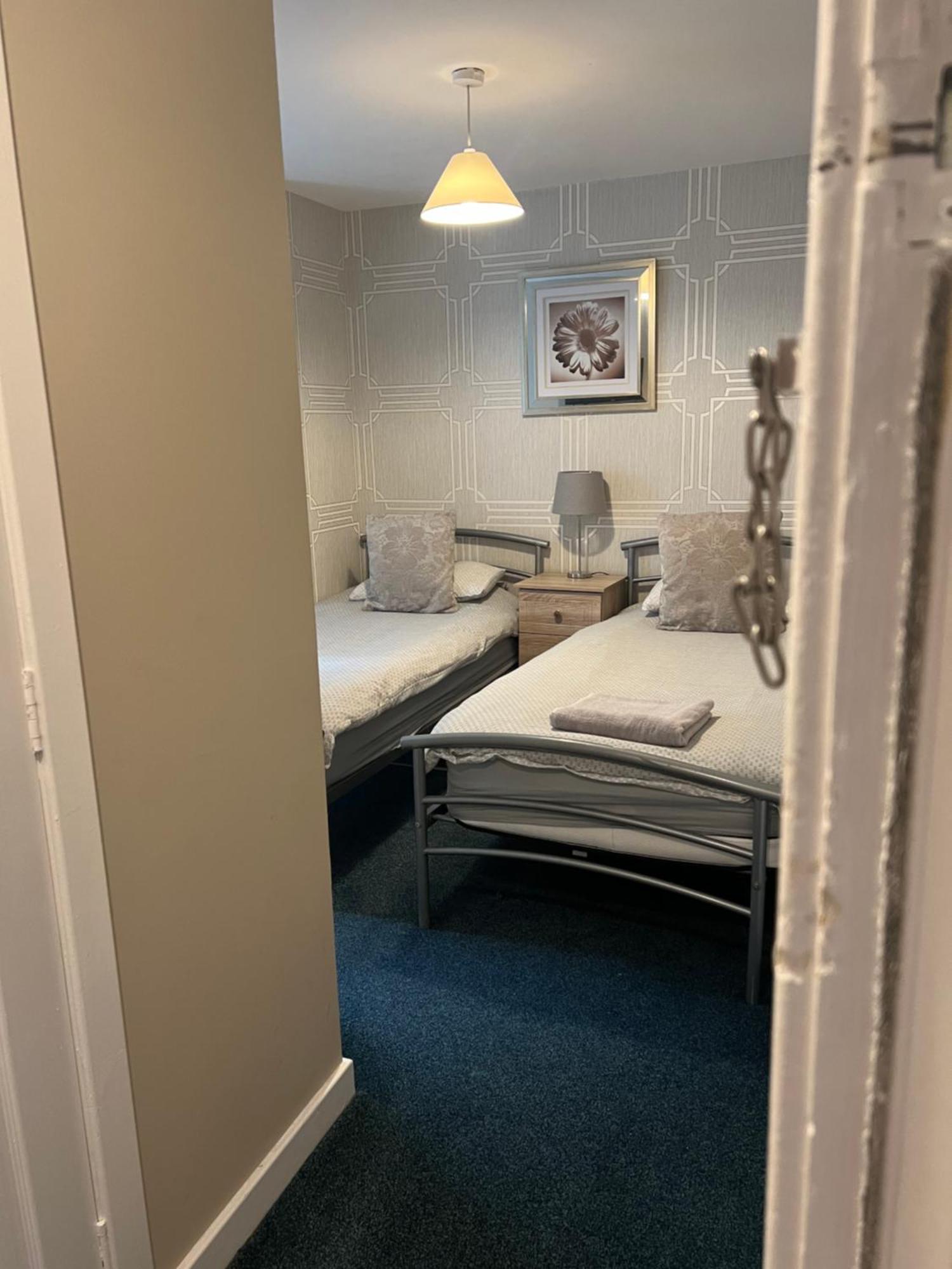 Budget Rooms Inverness Zewnętrze zdjęcie