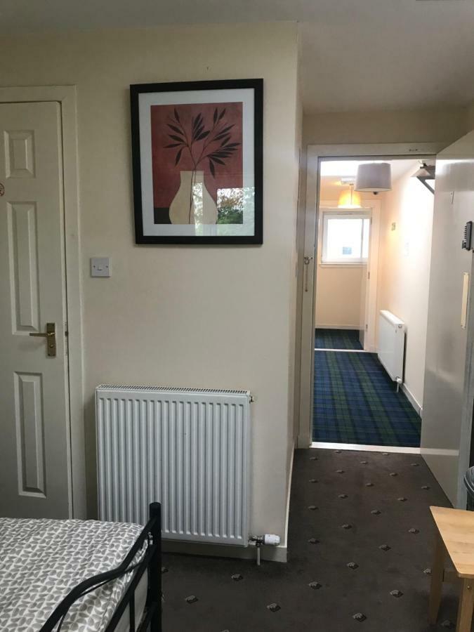 Budget Rooms Inverness Zewnętrze zdjęcie